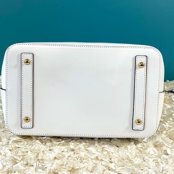 Dooney & Bourke Large White Woven Hobo Bag - Picture 6 of 10